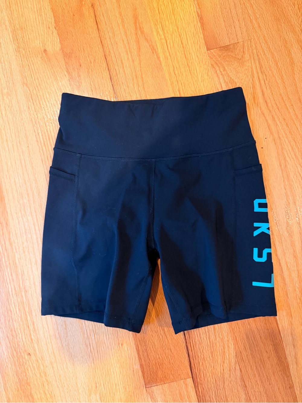 LSKD Rep 6” shorts with pockets
